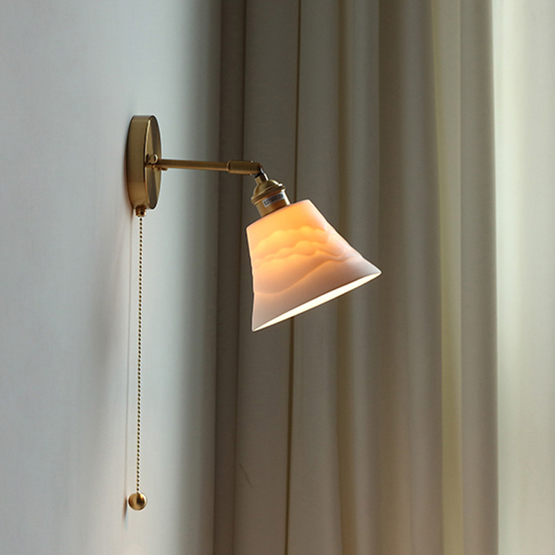 Mountain-white-stoneware-wall-mounted-lamp