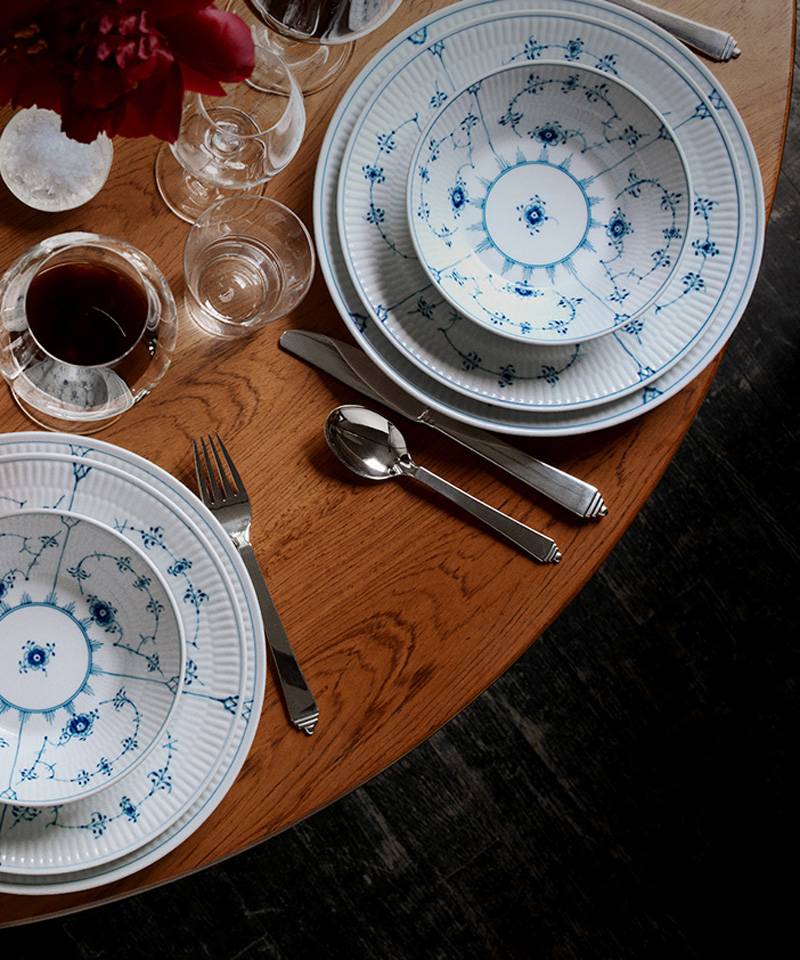 Royal-Copenhagen-Blue-Fluted-Musselmalet