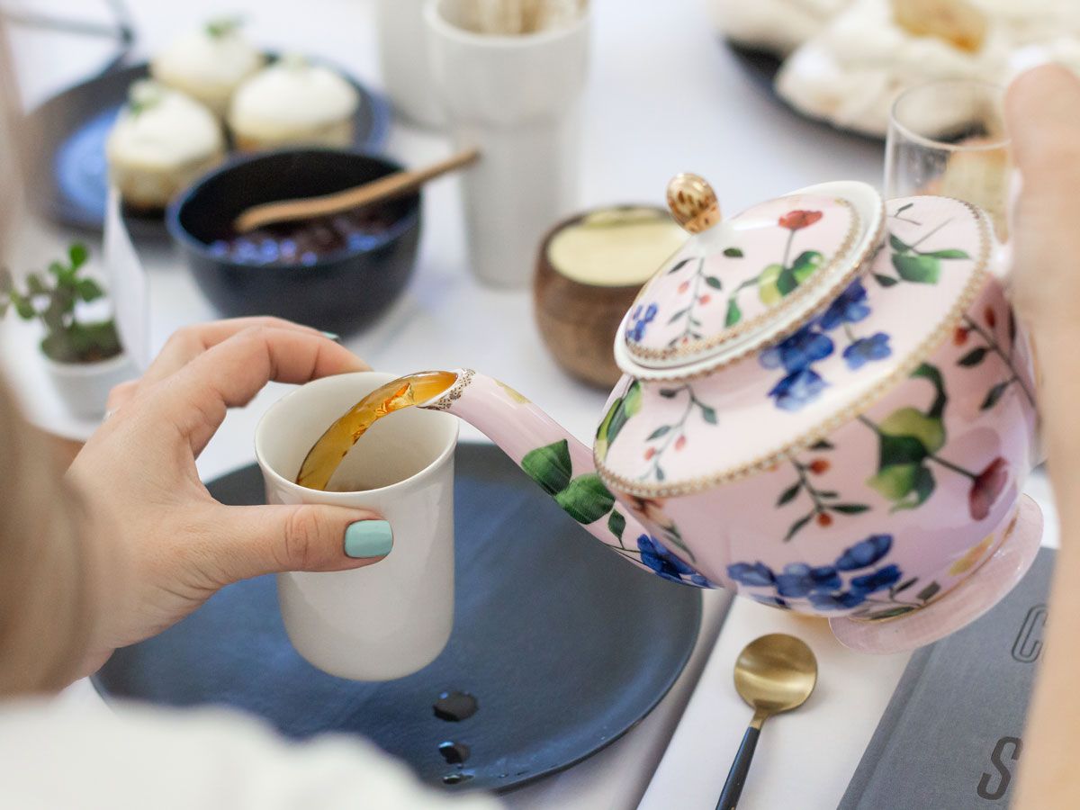 A Complete Guide To Hosting A Perfect Afternoon Tea Party