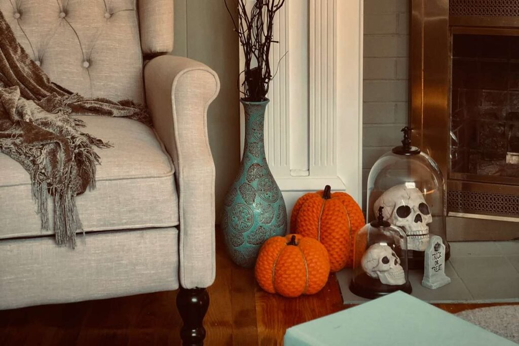 Trendy-Halloween-Home-Furnishings-for-2025